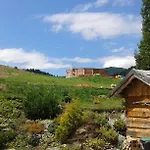 Ski Hotel Szálloda