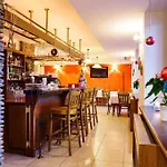 Ski Hotel Hotell 3*