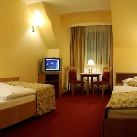 Ski Hotel 호텔 Piwniczna-Zdroj