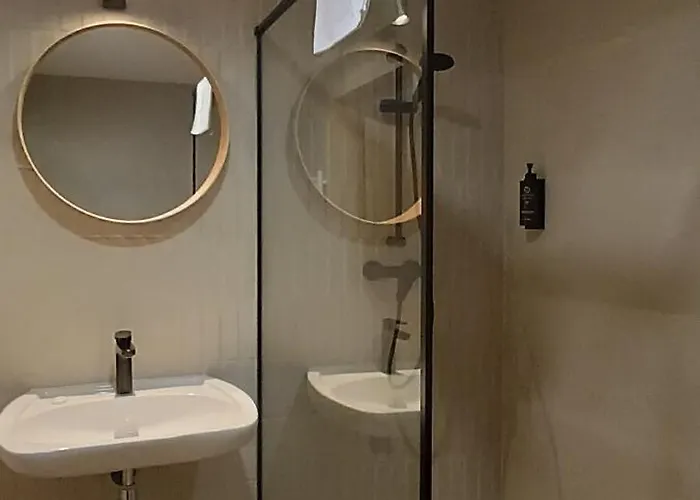 ホテル Ski Hotel Piwniczna-Zdroj